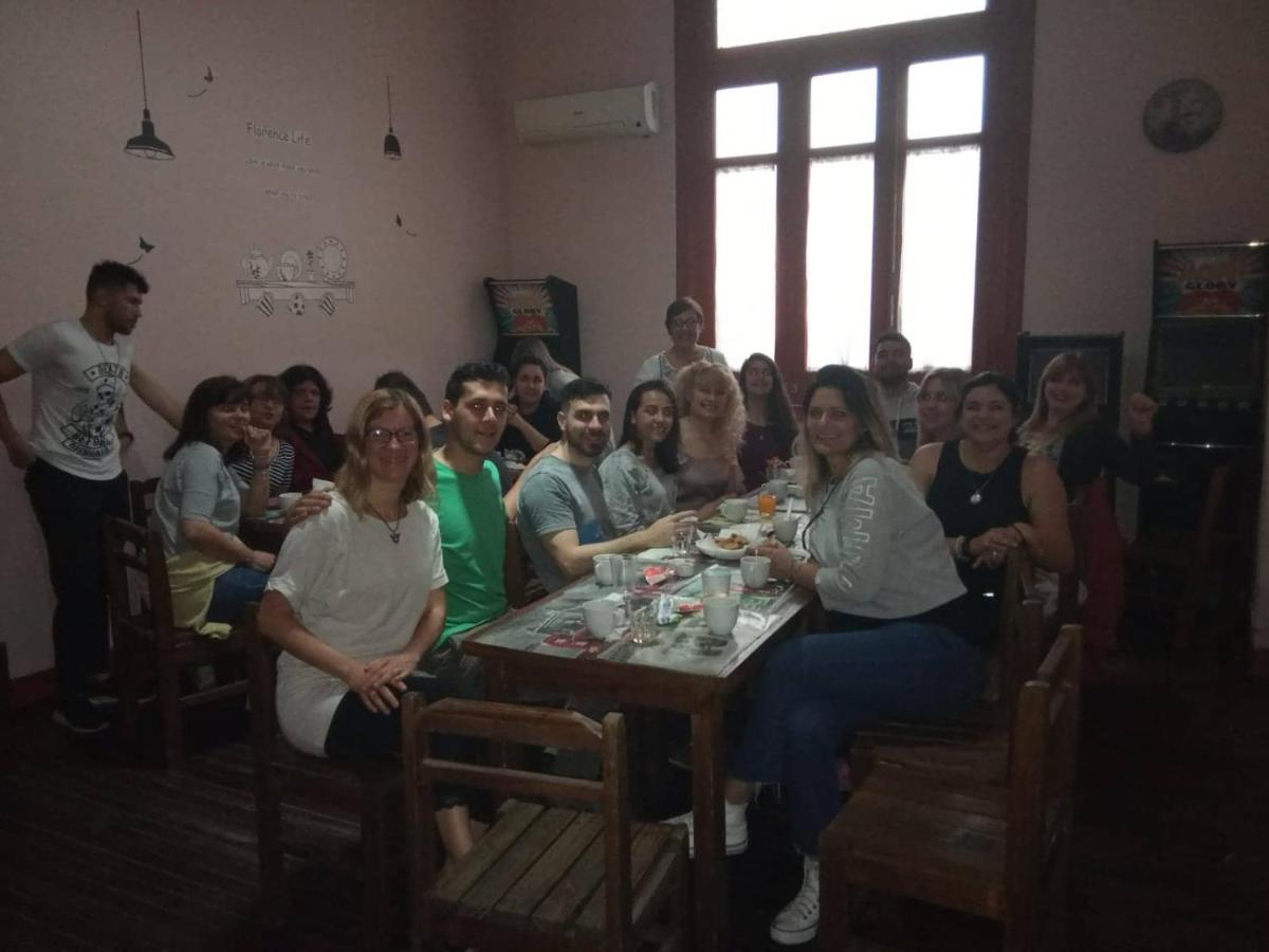 Posada Del Gaucho Hostel Монтевидео Екстериор снимка
