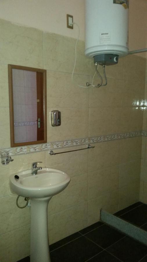 Posada Del Gaucho Hostel Монтевидео Екстериор снимка
