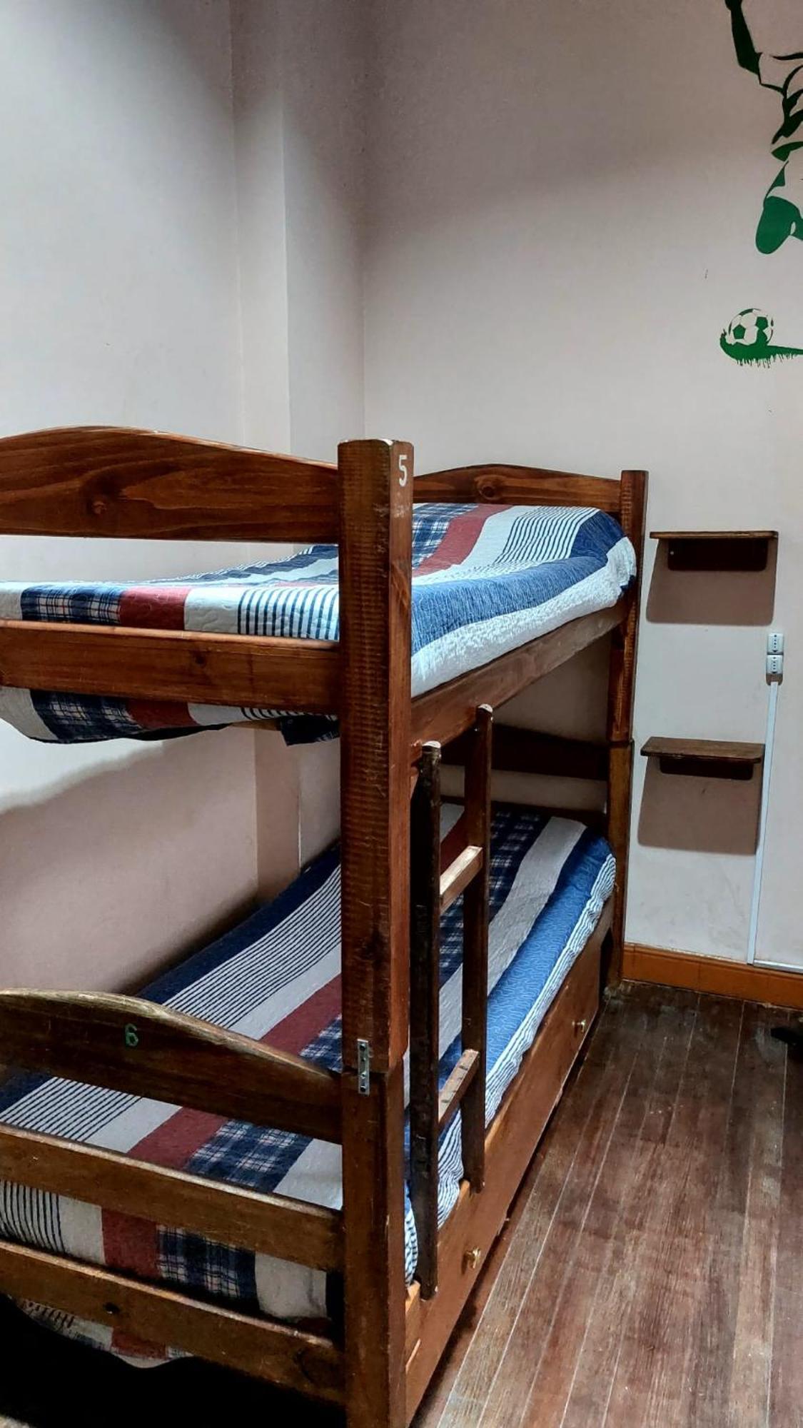 Posada Del Gaucho Hostel Монтевидео Екстериор снимка
