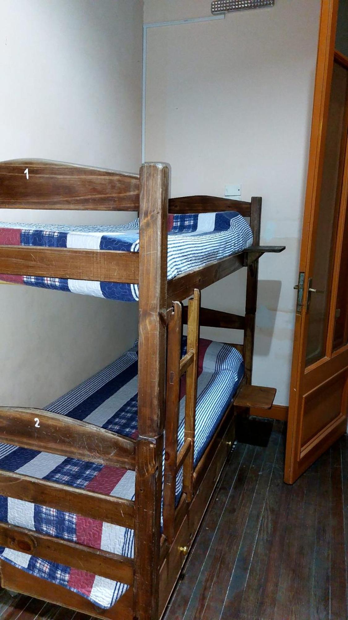 Posada Del Gaucho Hostel Монтевидео Екстериор снимка