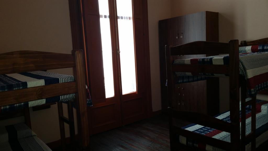 Posada Del Gaucho Hostel Монтевидео Стая снимка